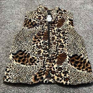 LAL Live A Little Women’s Vest Large incredibly soft brown black faux fur zip up